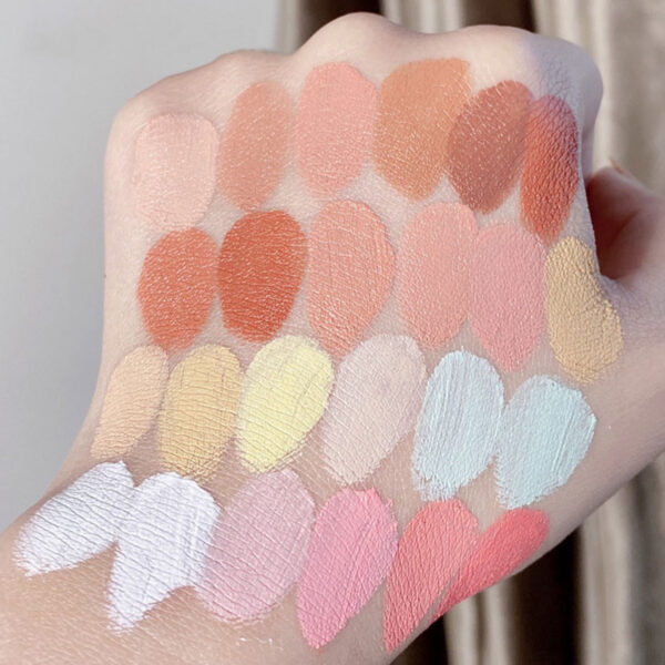 50 Color Concealer Disc Covers Dark Circles And Redness - Image 4