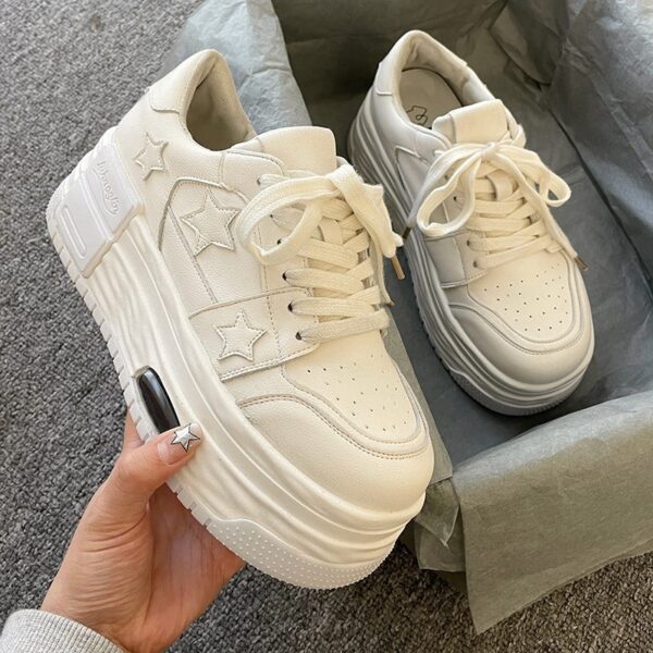 All-match Thick Bottom Increased Hong Kong Style Lightweight Sneakers - Image 3