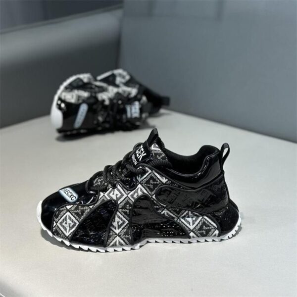 Fashion Youth Embroidery Stitching Thick Bottom Lightweight Men's Shoes - Image 5